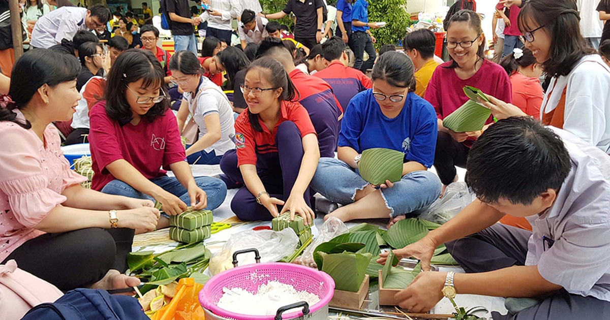 'Thưởng tết' giáo viên TP.HCM, có người nhận gần 100 triệu đồng