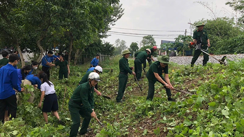 Nhân rộng mô hình “Đoạn đường ông cháu cùng chăm”