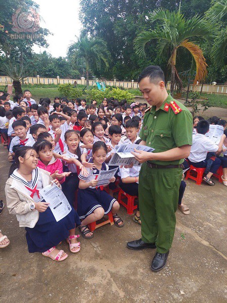 An toàn giao thông cho học sinh